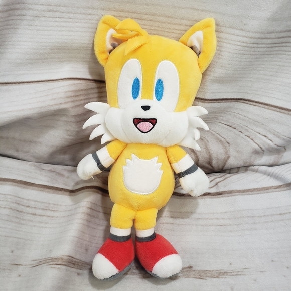 Kidrobot Phunny Sonic The Hedgehog Tails Yellow Plush Stuffed Toy 9 Inch 2021 - Picture 1 of 9